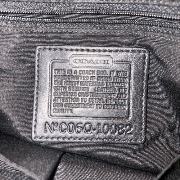 Coach Crossbody Bag - Picture 3 of 3